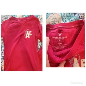 American Eagle thermal size medium